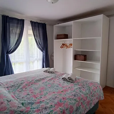 Apartments Gabriela Porec Esterno foto